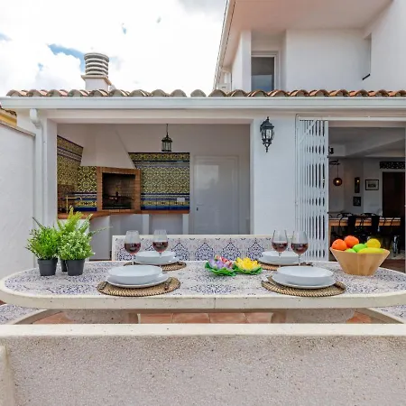 Ferienhaus Holiday Sunset By Interhome