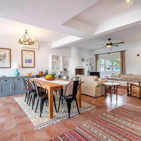 Ferienhaus Holiday Sunset By Interhome Empuriabrava